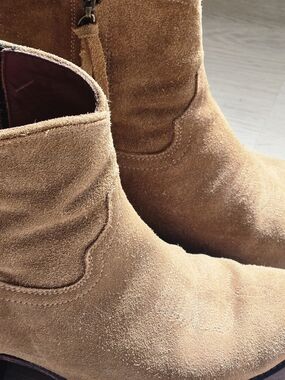 Tecovas Tan Suede Western Ankle Boots Size 8